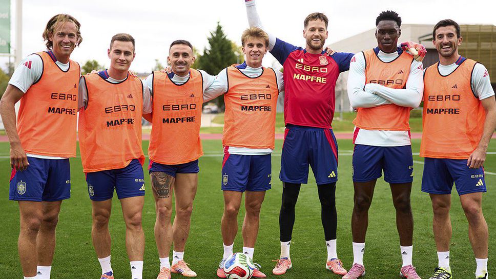 Дани Вивиан и 19-годишно крило от Комо започват като титуляри срещу България