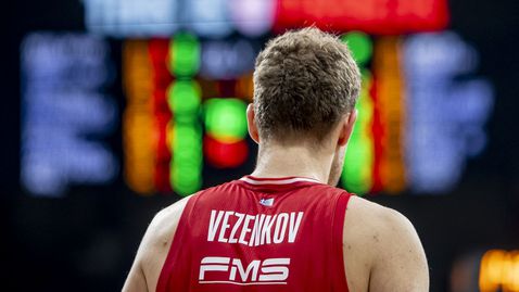  Везенков въодушеви Олимпиакос за победа в подло посещение 