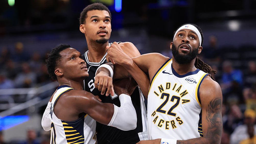 Уембаняма със силен мач и впечатляваща забивка срещу Индиана