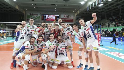 Матей Казийски и Тренто обърнаха Монца на Грозданов и Карягин в Италия