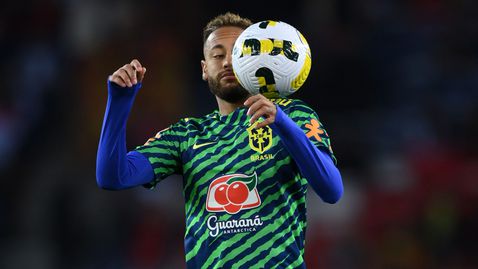  Неймар закъсня за тренировката на Бразилия 