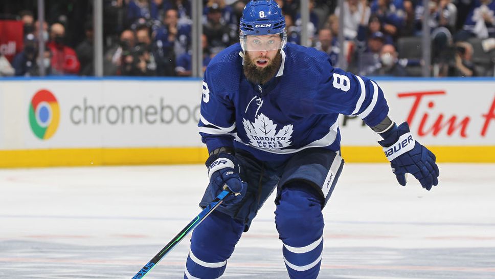Защитникът на Торонто Джейк Мюзин няма да играе до края на февруари заради контузия