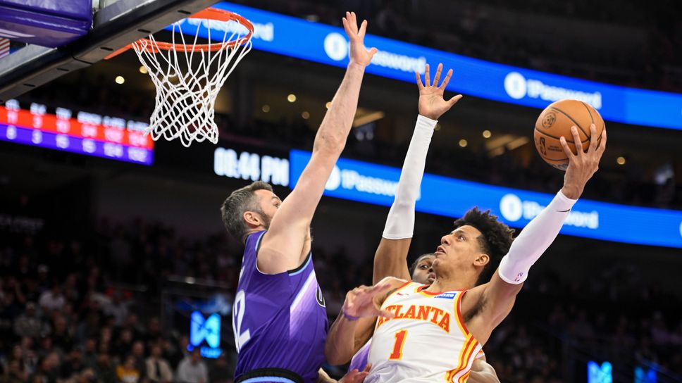 Атланта Хоукс постигна успех срещу домакина Юта Джаз със 132 122