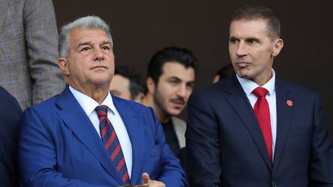 Лапорта заговори за статуя на Меси на "Камп Ноу"