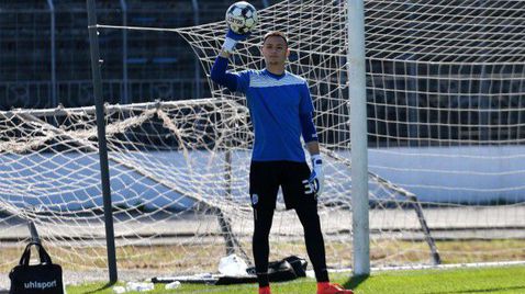  Черно море се раздели с вратар 