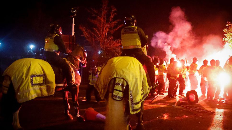 УЕФА наказа сурово Легия заради вандалските прояви на феновете в Бирмингам