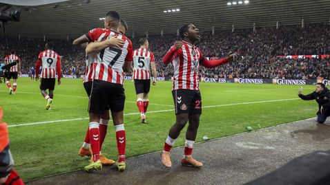  Дербито на Североизточна Англия бе решено от хубав автогол на Волтемаде 