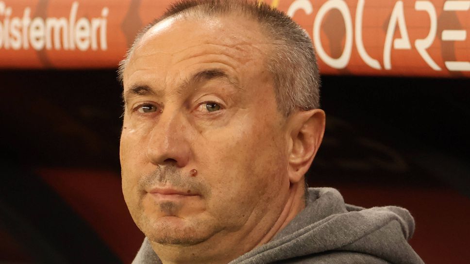 Българският наставник Станимир Стоилов и неговият Гьозтепе взеха важна победа