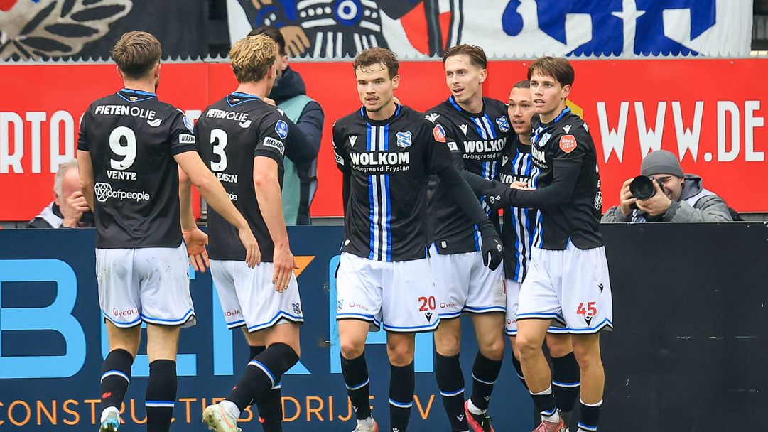 Петров влезе в края при успех на Хееренвеен