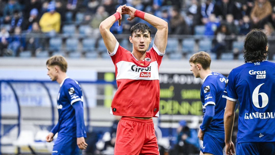 Божинов помогна на Антверп за трета поредна победа