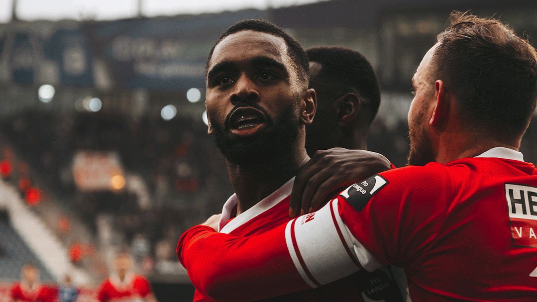 Божинов бе титуляр при успех на Антверп над Гент