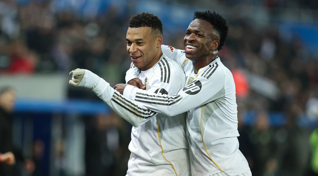 Реал отново бе много под възможностите, но изтръгна ценни точки срещу Алавес