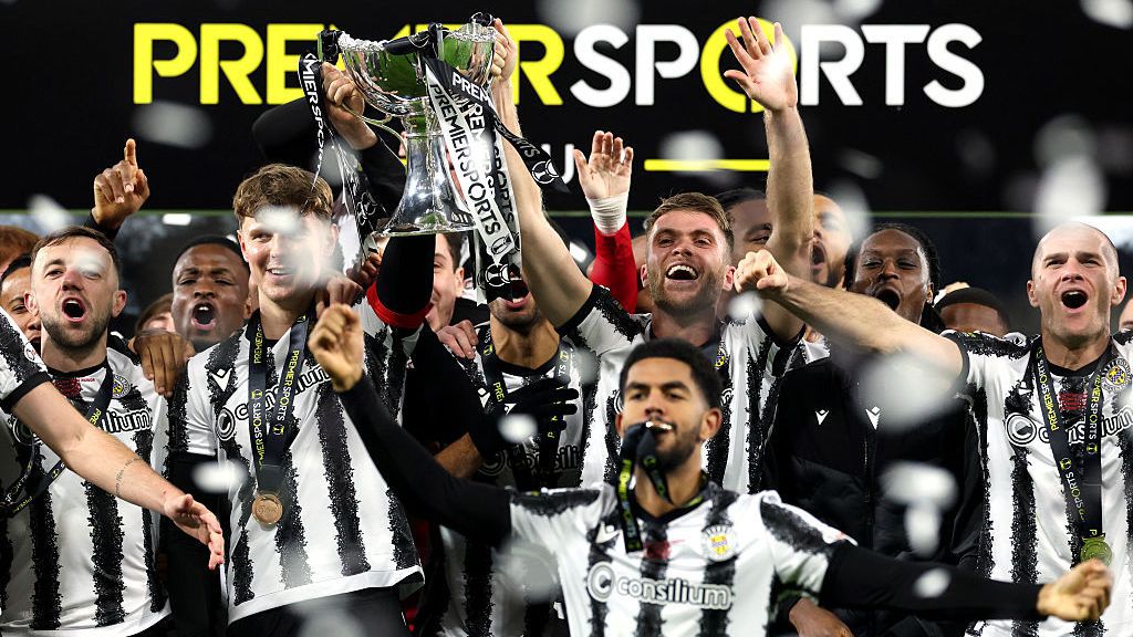 Сейнт Мирън детронира Селтик и триумфира с Купата на лигата в Шотландия