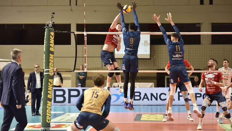 Верона на Радо Стойчев с втора поредна тежка загуба в Италия