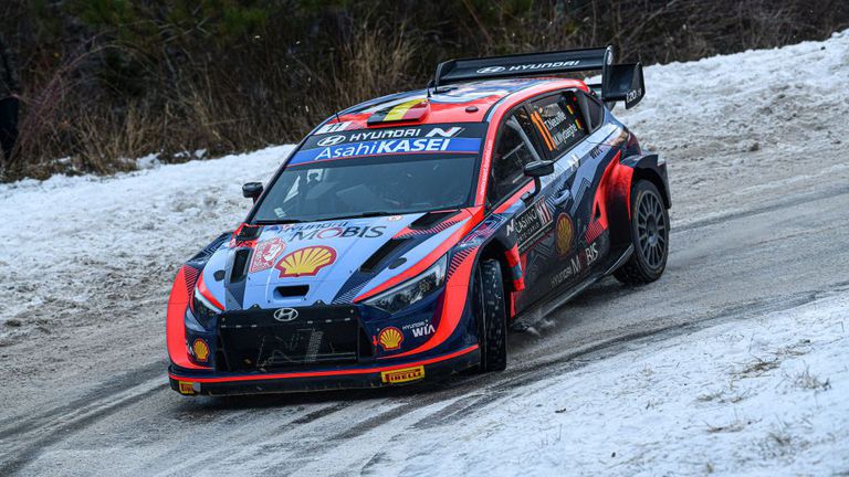Тиери Нювил завърши сезон 2022 в Световния рали шампионат (WRC)