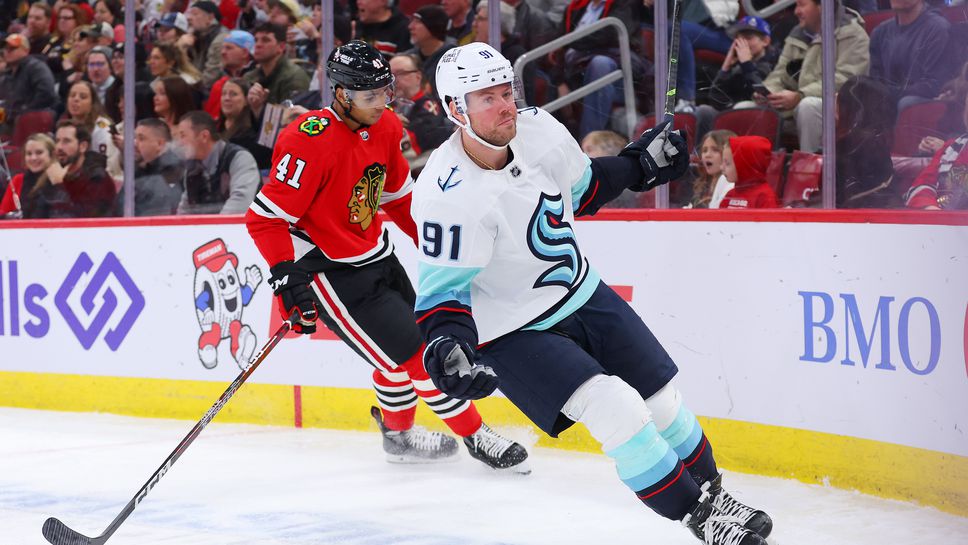 Сиатъл спечели срещу Чикаго в голово шоу в НХЛ