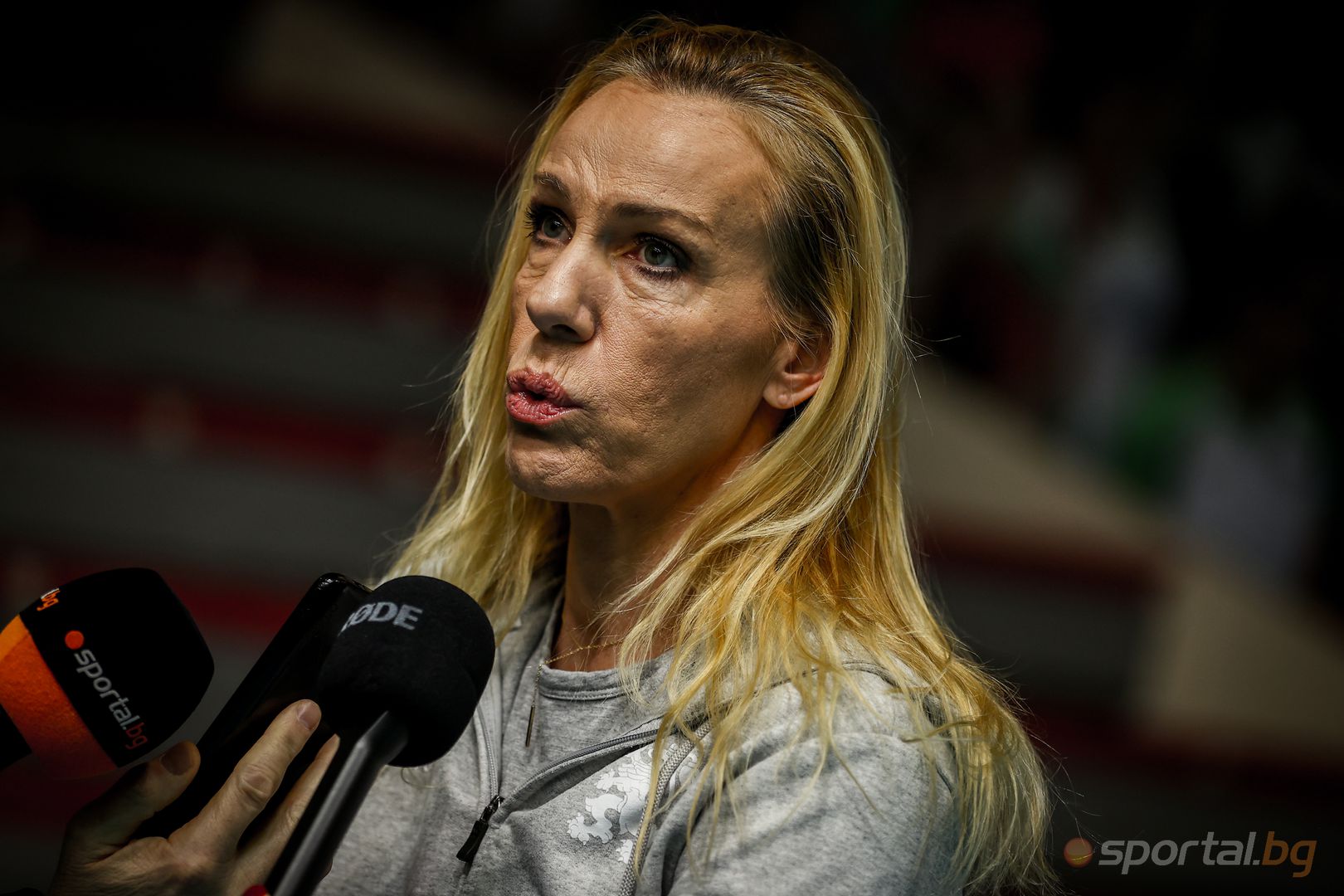 Пресконференция и тренировка на националките до 18 години по волейбол