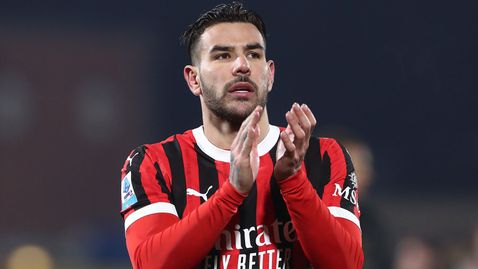 Тео Ернандес: Невероятно е, че надминах моя идол Малдини