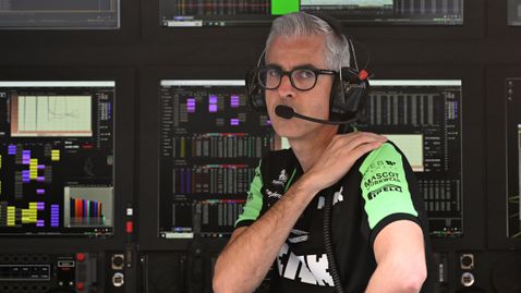 Отиващият си шеф на Заубер поема тима на Хамилтън в MotoGP?