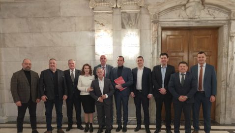 Ръководителите на АБСФ търсят подкпепа за спорта от депутати от Левицата