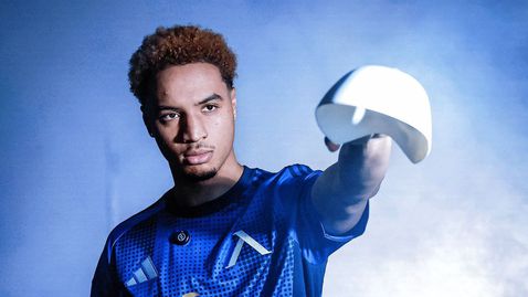 Изненада: Ботев (Пд) плаща заплата на “син” играч, Филипов обяви какви наказания чака за Левски от ФИФА