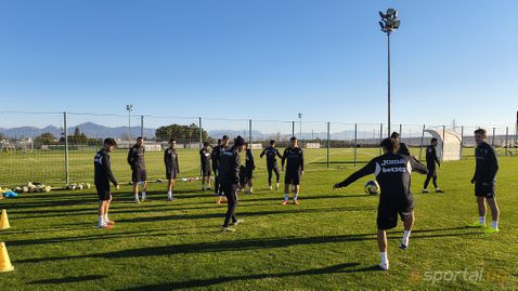 Отлично настроение в Славия, но Балов не тренира