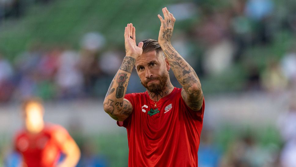 Испанската легенда Серхио Рамос пристигна в Севиля с за преговори