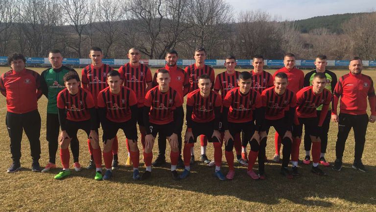 Локомотив (Русе) надигра Бенковски (Бяла) с 3:0 в приятелска среща.