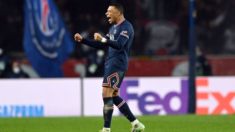  Мбапе изравни Ибрахимович по голове 