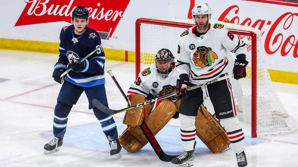 Ветеранът Марк-Андре Фльори спаси 31 изстрела за победата на Блекхоукс над Уинипег