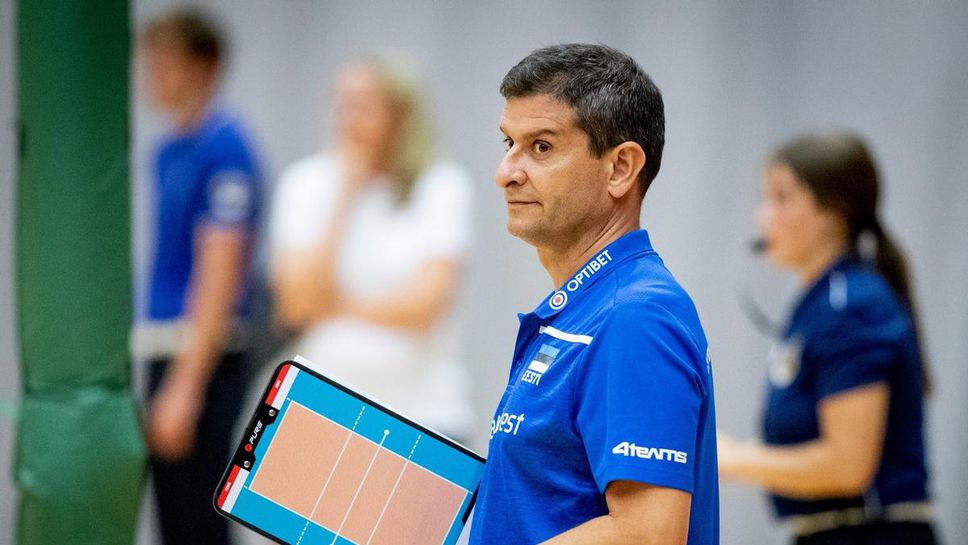 Лоренцо Мичели все още е селекционер на Естония, но...