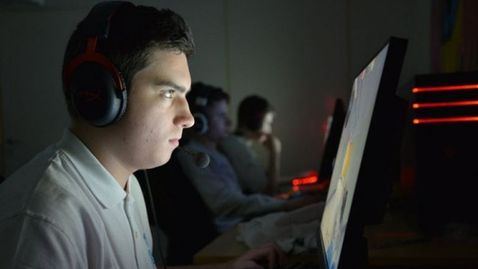  ex-SKADE изгуби шанса си за присъединяване в BLAST Premier Fall след загуба от чехи 