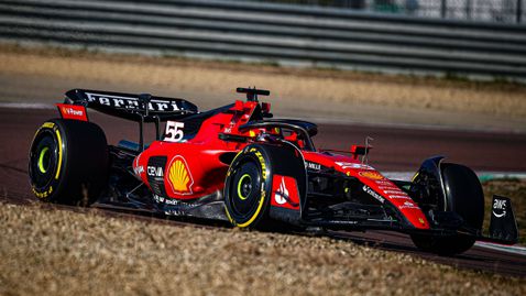  Как Ферари избегна потреблението на снимачен ден при представянето на SF-23? 