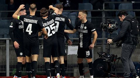 Щурм победи Лайпциг в мач за чест и достойнство