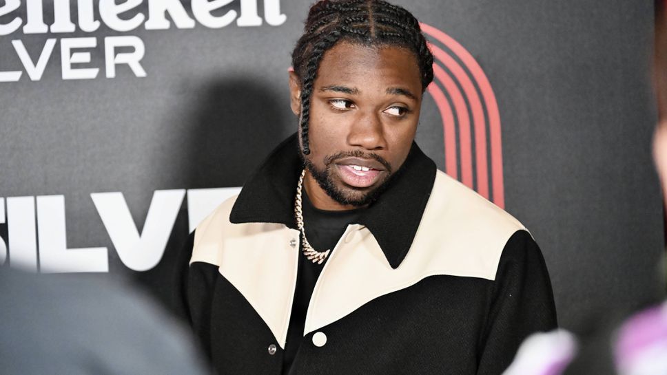 Ноа Лайлс ще се надбягва със звезда от НФЛ