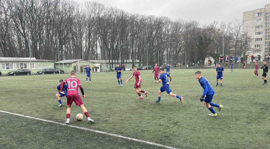 Септември победи Левски в голово шоу при 15-годишните