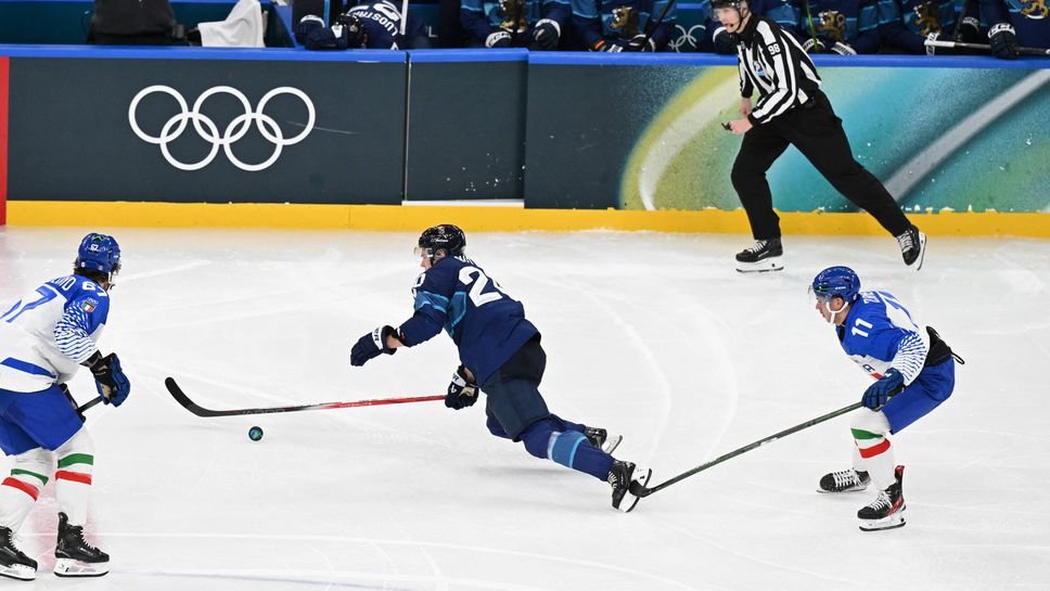 Турнирът по хокей на лед за мъже от програмата на