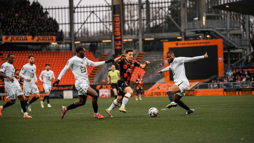 Отборът на Лориен надви тима на Анже с 2 0