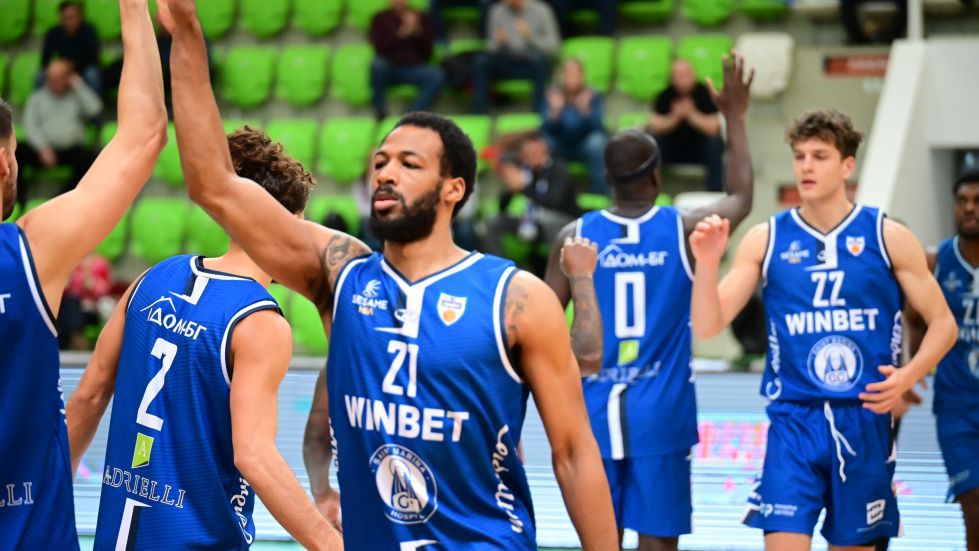 Мъките на Спартак Плевен продължават след домакинска загуба от Локомотив Пловдив