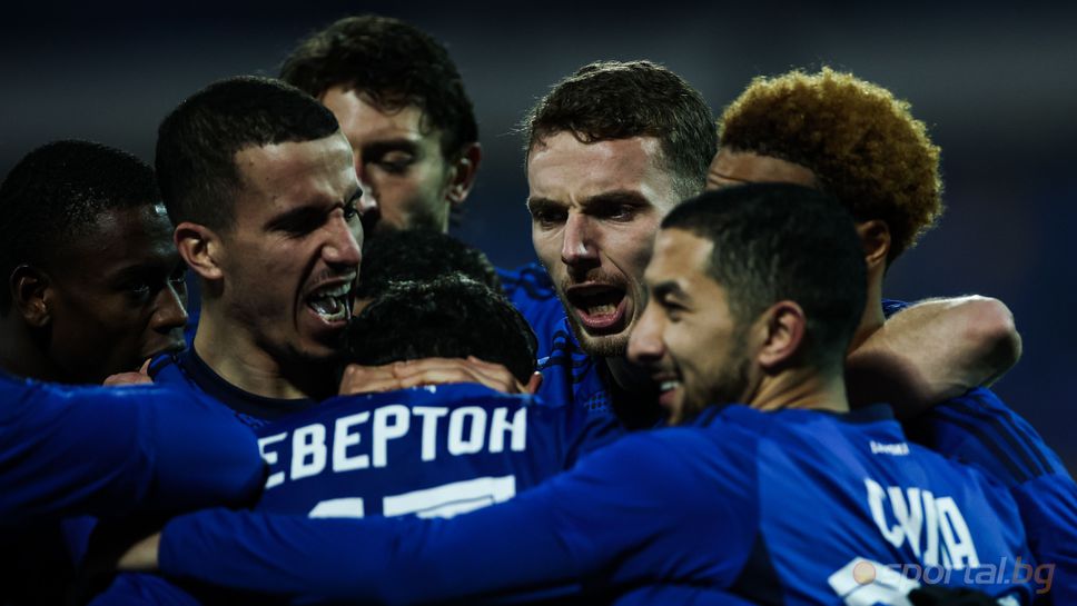 Има причина Веласкес да не обяви предварително групата на Левски за мача с ЦСКА, ето каква е тя