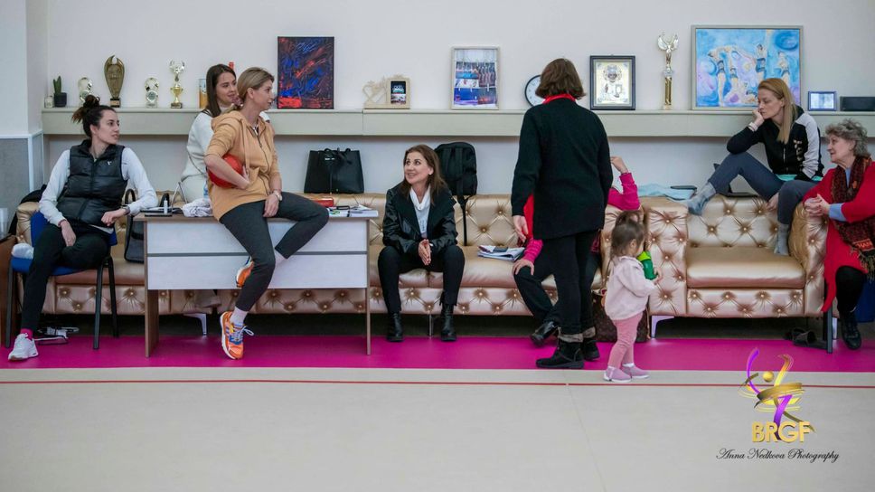 Илиана Раева отбеляза рождения си ден в залата