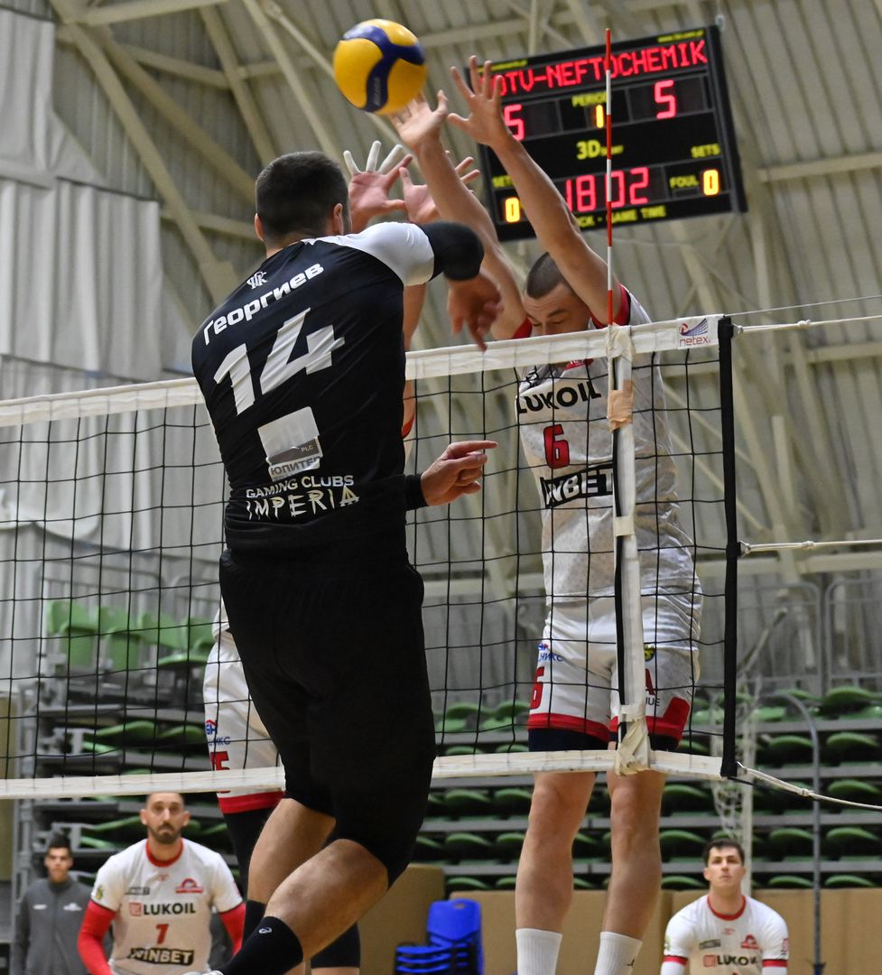 Efbet Супер Волей: Локомотив (Пловдив) - Нефтохимик 2010 (Бургас) 0:3 🏐