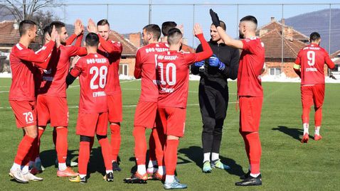  Чавдар (Етрополе) се настройва за тежка борба с Оборище 