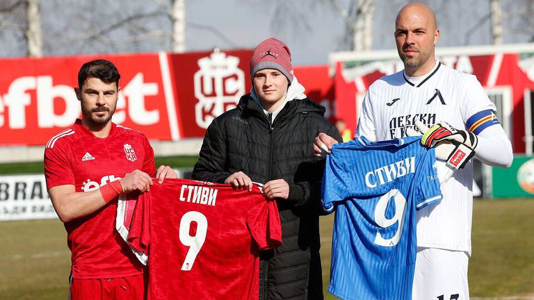 Поредна благородна инициатива в подкрепа на 13 годишния Стивън Бориславов Футболният