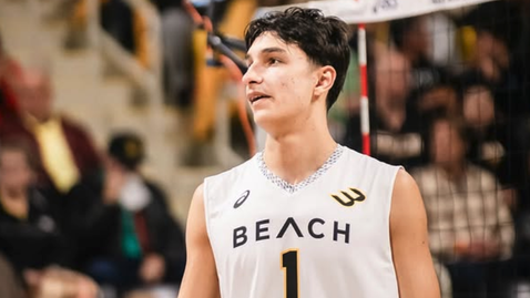  Симеон Николов със 7 аса за победа на Лонг Бийч в “българското ” дерби на NCAA 