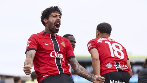 Реферът обърна гръб на ВАР и помогна на Майорка да пречупи Еспаньол