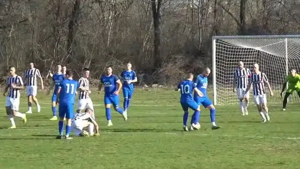 Янтра (Полски Тръмбеш) излъга Ювентус (Малчика) с ранен гол