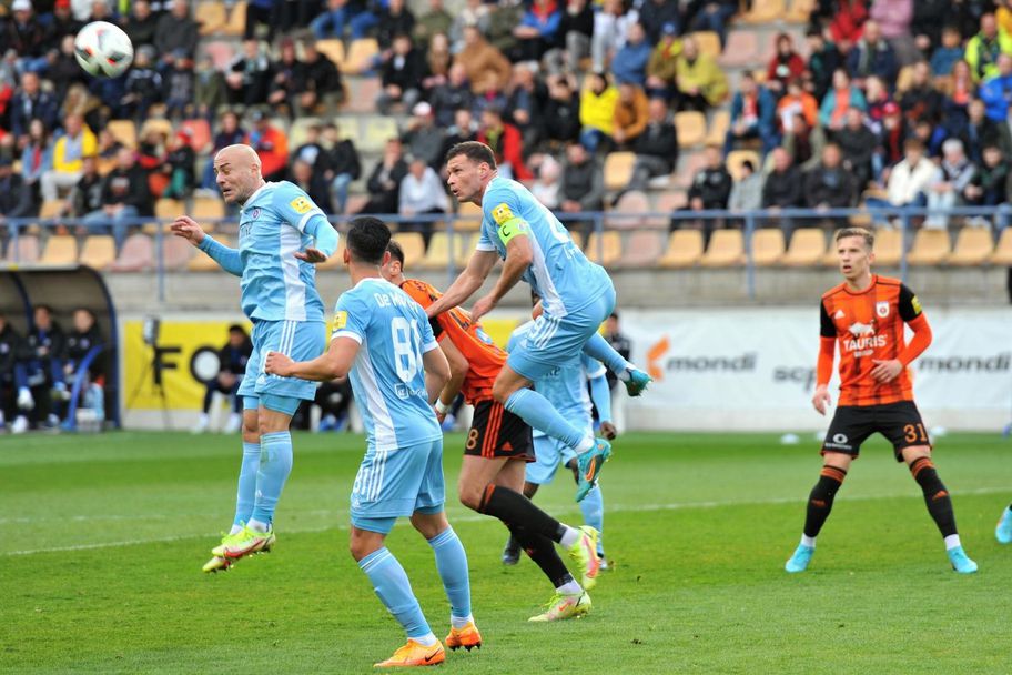  Васил Божиков 