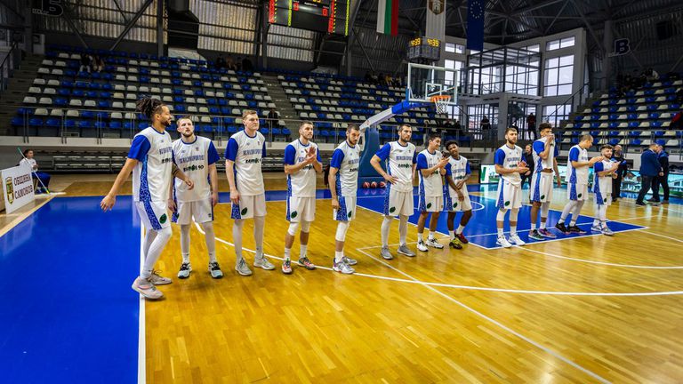 Баскетболният вицешампион Рилски спортист победи ТФТ Скопие с 81:62 в