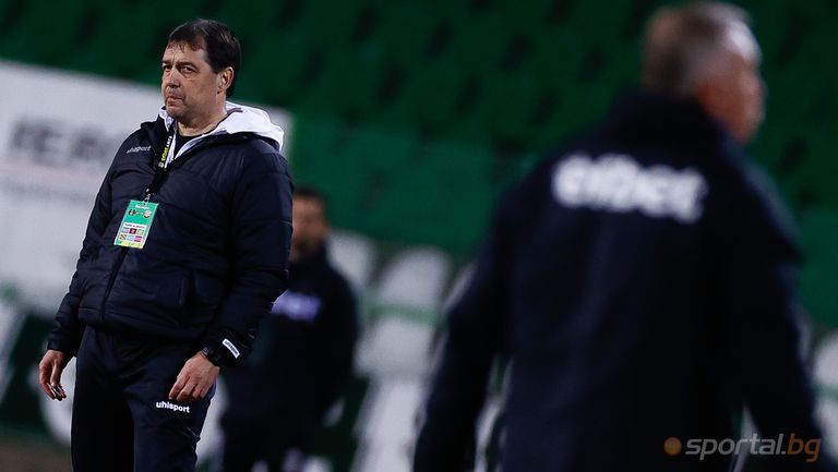 Наставникът на Берое Петър Хубчев беше щастлив след успеха с
